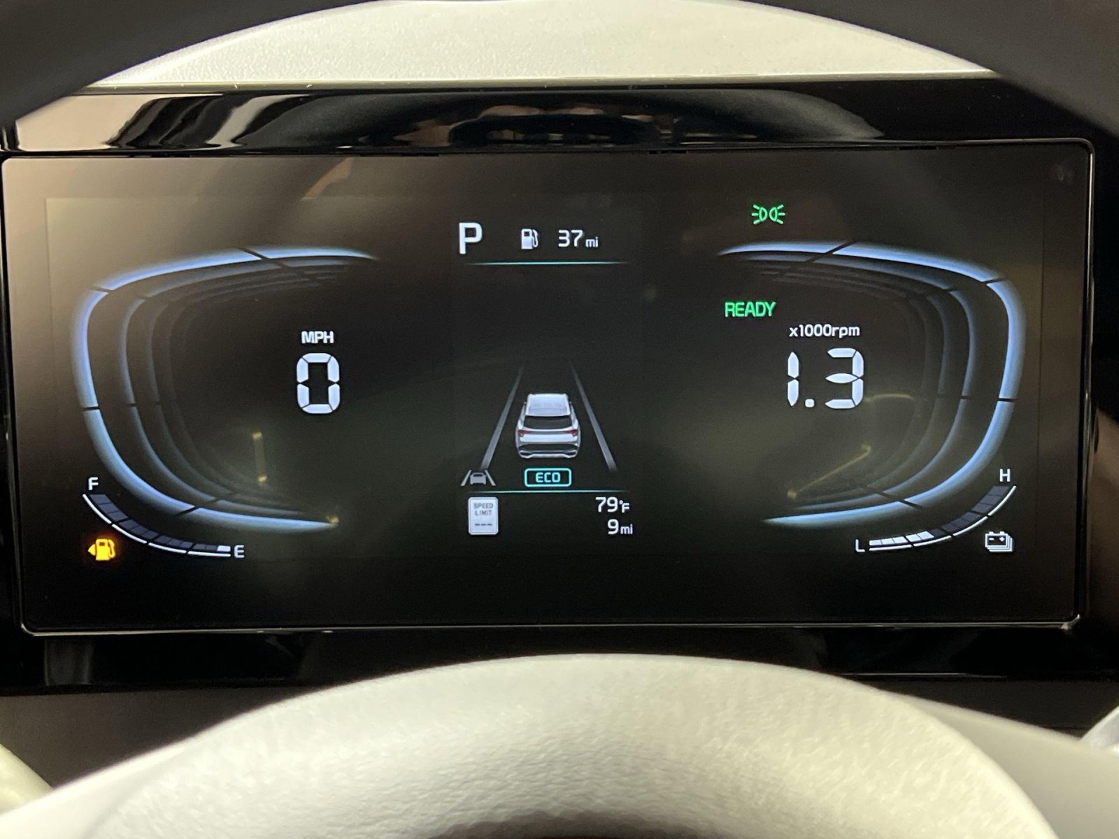 New 2025 Kia Sportage LX image 15