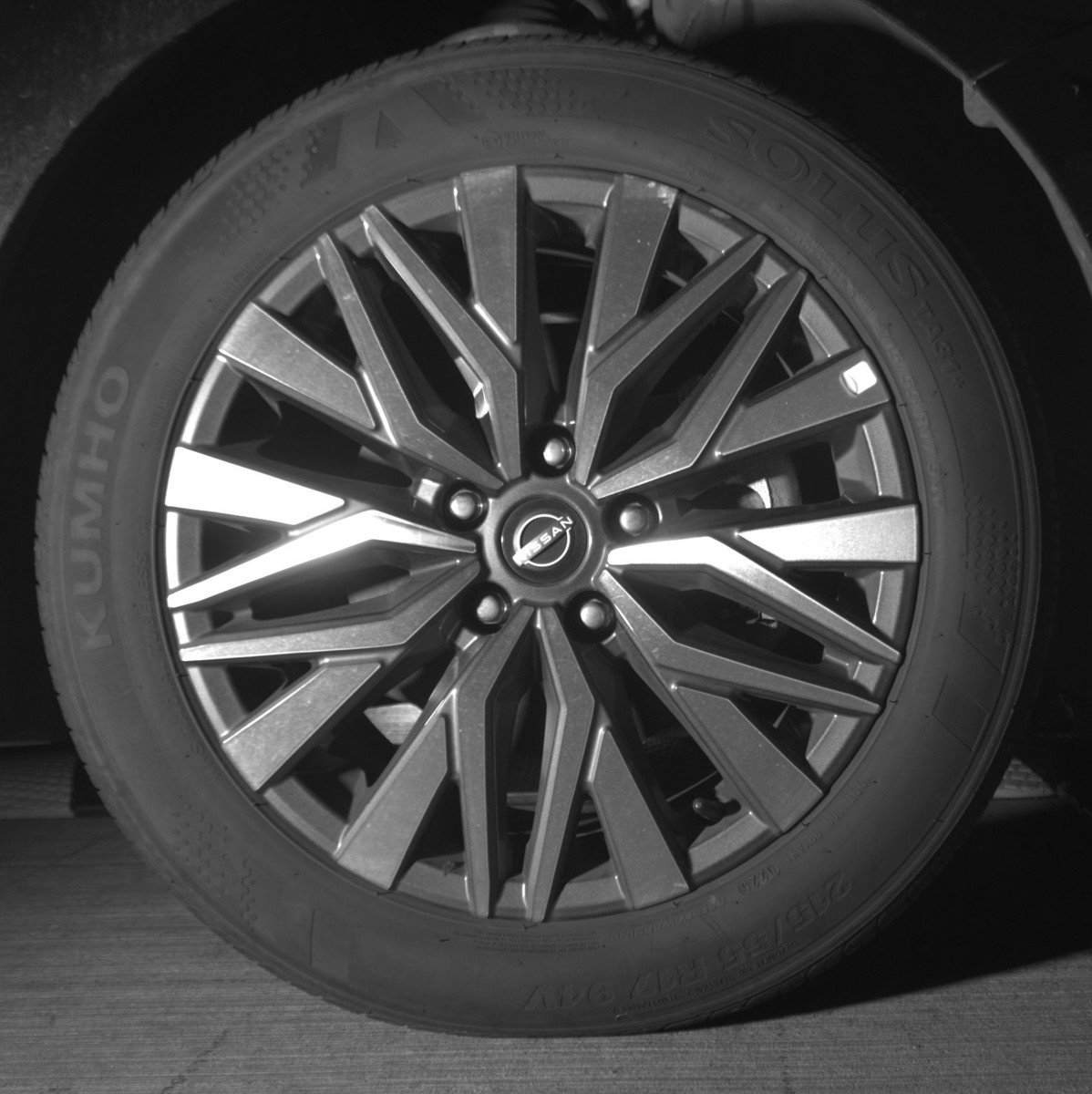 Used 2025 Nissan Altima 2.5 SV image 13