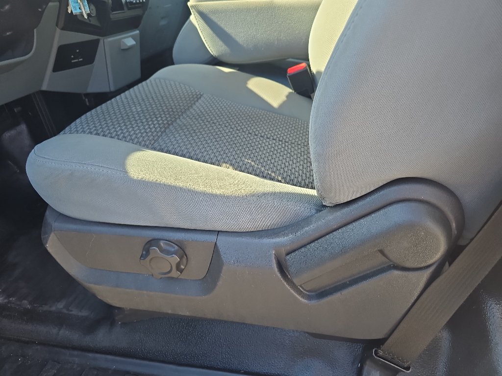 Used 2014 Ford F250 XL w/ Power Equipment Group AWD/4WD image 17