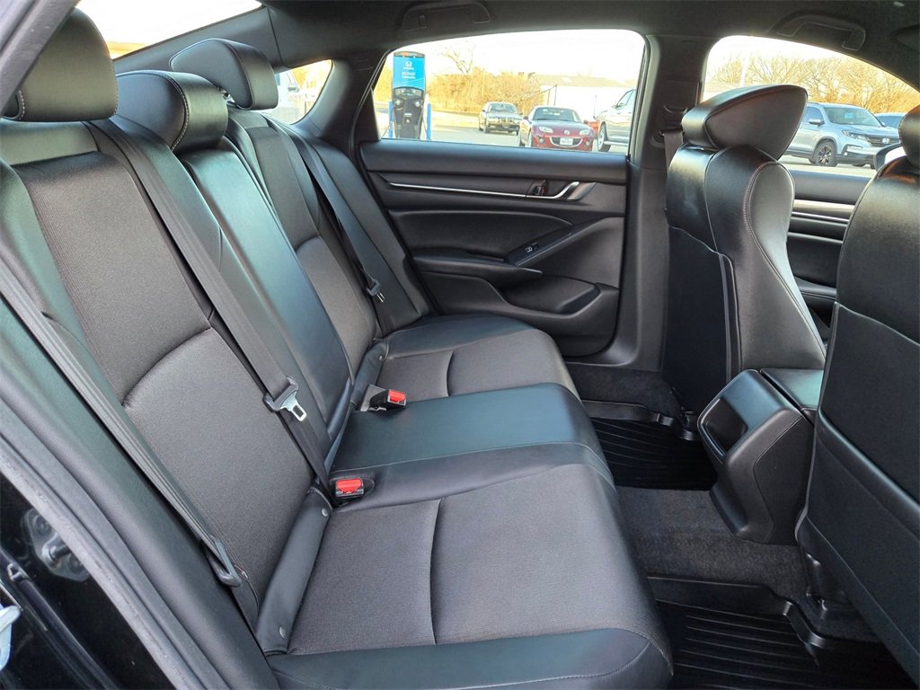 Used 2022 Honda Accord Sport image 24