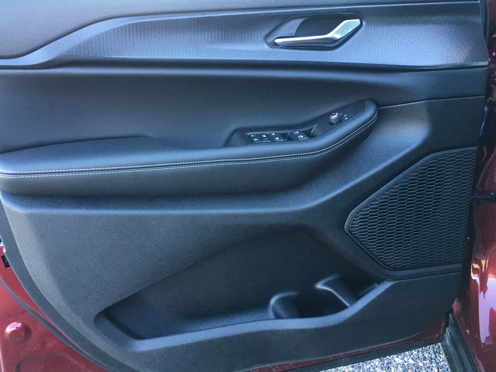 New 2025 Jeep Grand Cherokee L Altitude image 9