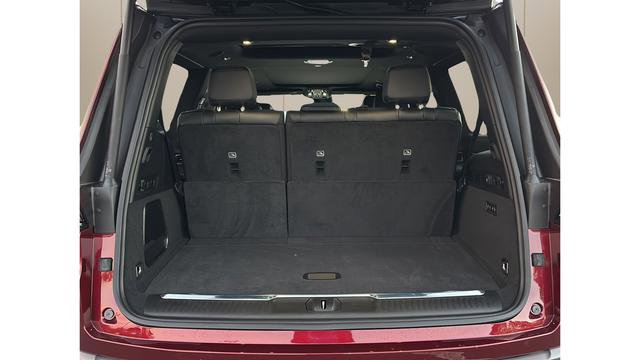 New 2026 Jeep Grand Wagoneer Summit w/ Rear Seat Video Group I image 14