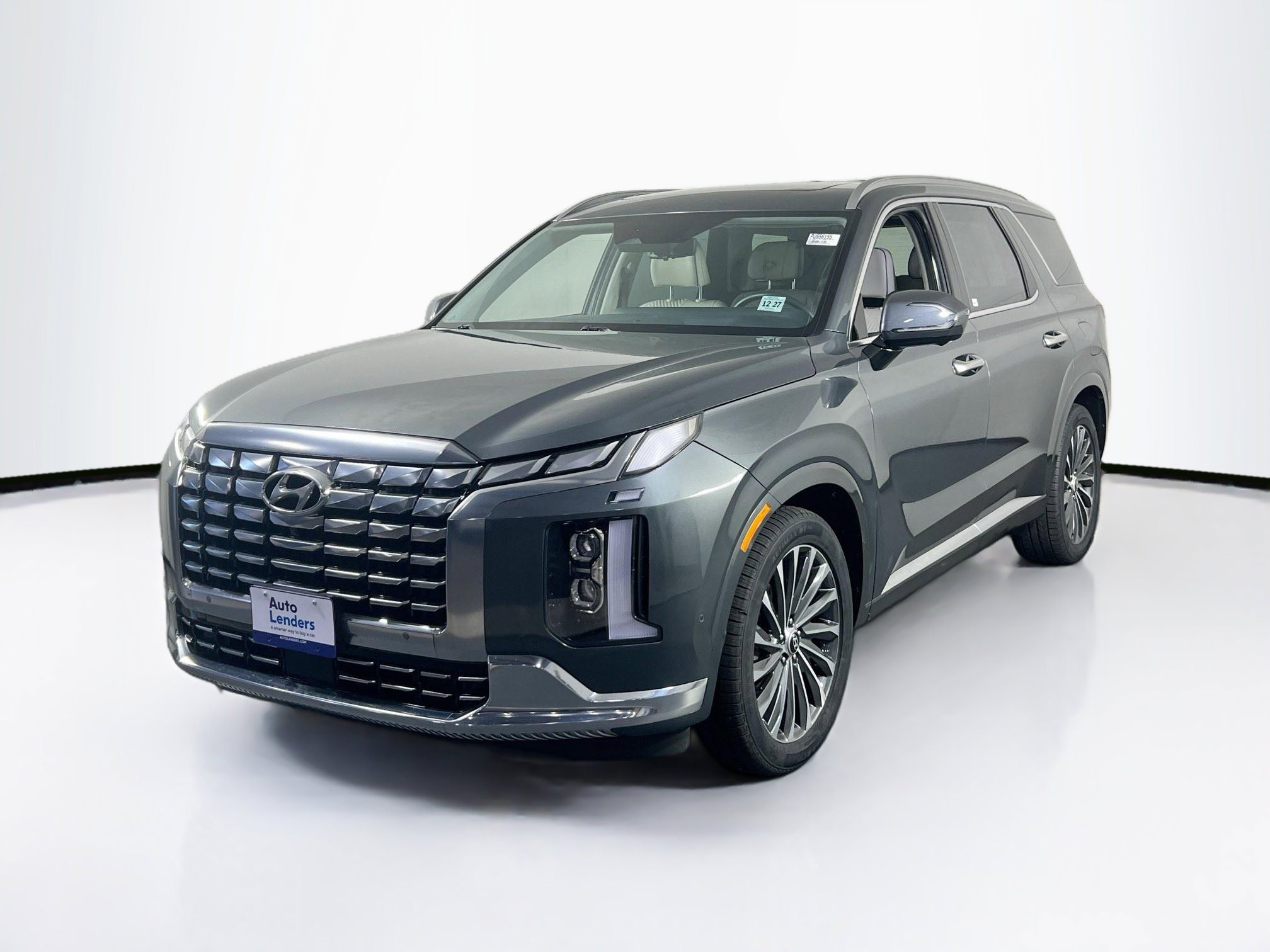 Used 2023 Hyundai Palisade Calligraphy image 1