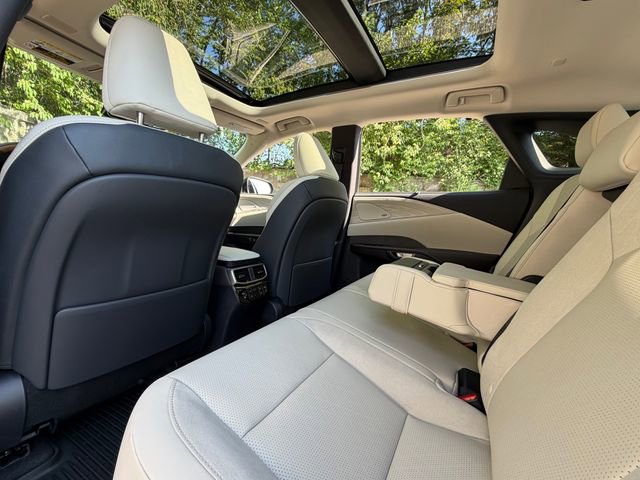 New 2026 Lexus RX 350 AWD image 23