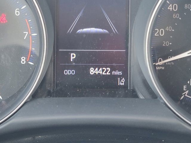 Used 2021 Toyota C-HR LE FWD image 35