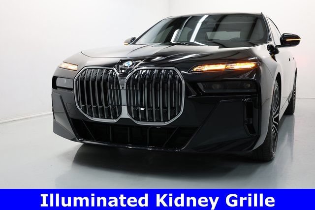 Used 2024 BMW 760i xDrive w/ Executive Package AWD/4WD image 51