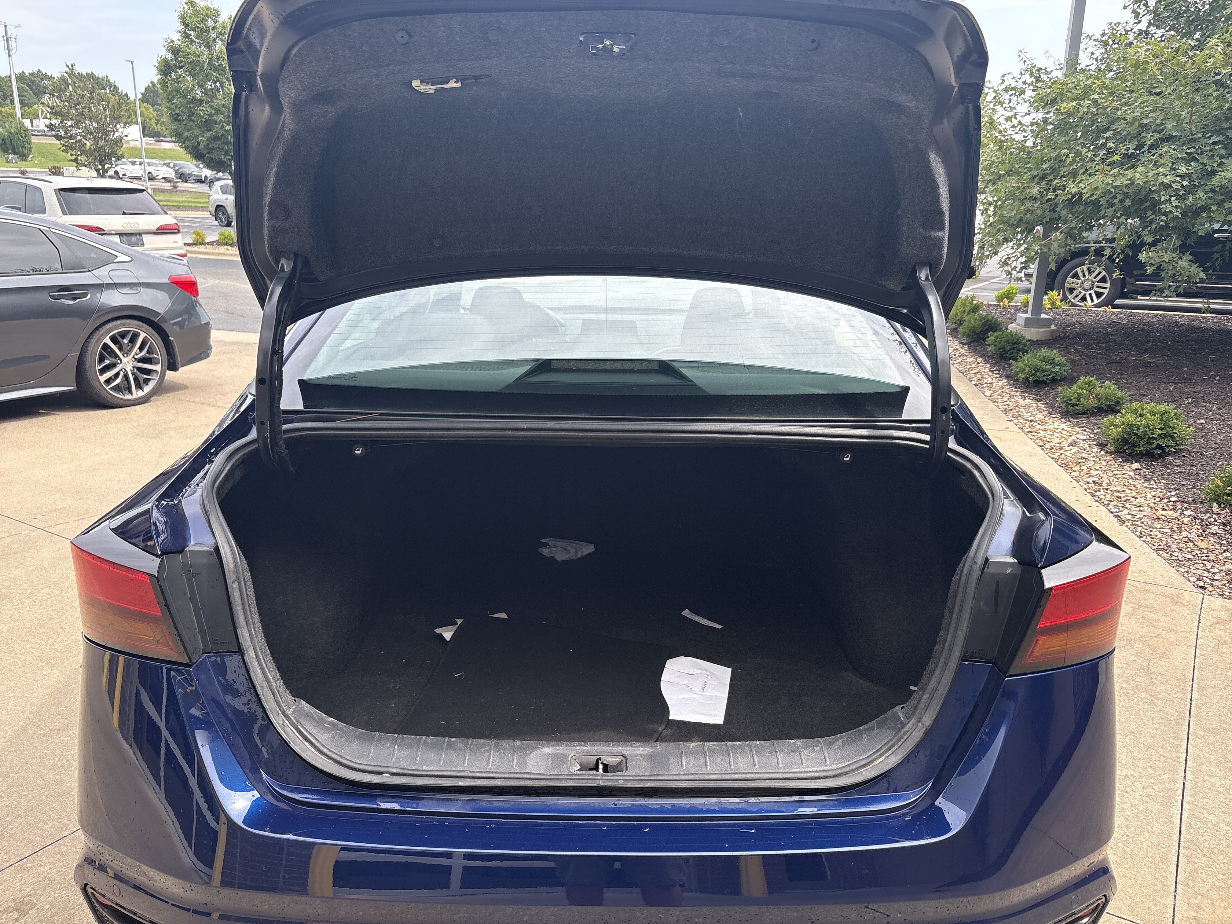Used 2022 Nissan Altima 2.5 S w/ Driver Assist Package FWD image 30