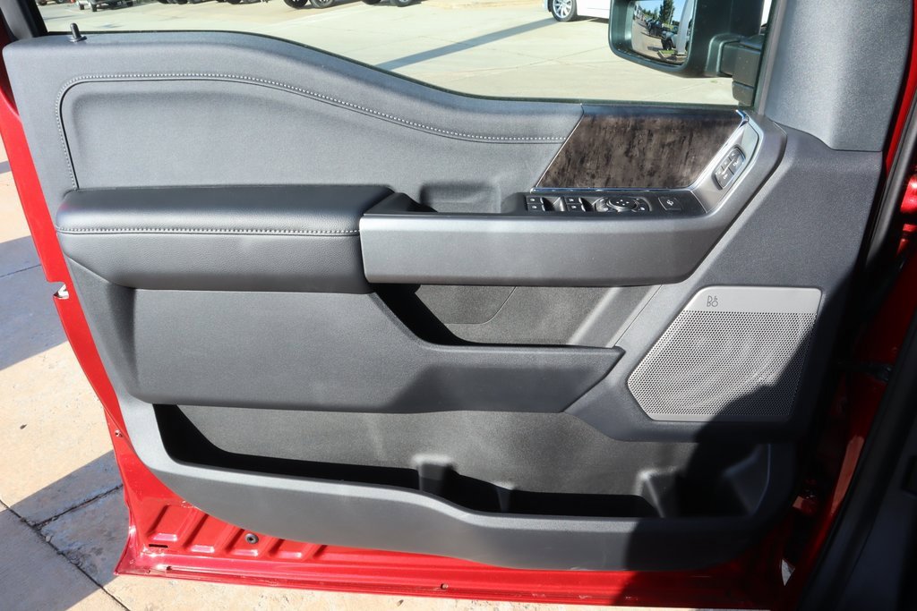 New 2025 Ford F250 Lariat w/ Lariat Ultimate Package image 18