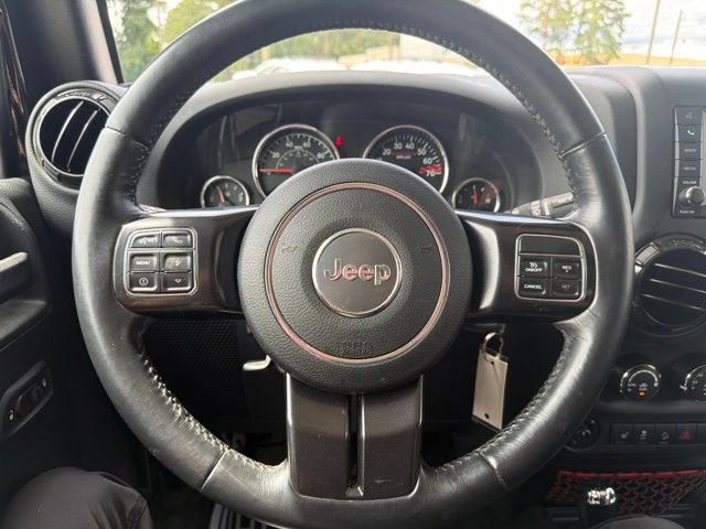 Used 2017 Jeep Wrangler Unlimited Rubicon AWD/4WD image 17