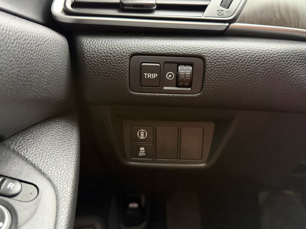 Used 2019 Honda Accord EX image 28