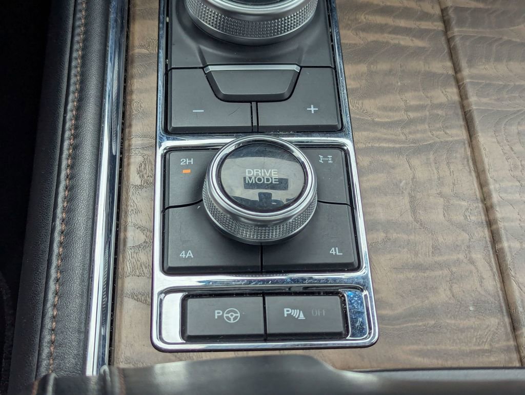 Used 2021 Ford Expedition Max Platinum image 22