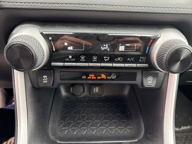 Used 2023 Toyota RAV4 LE image 16