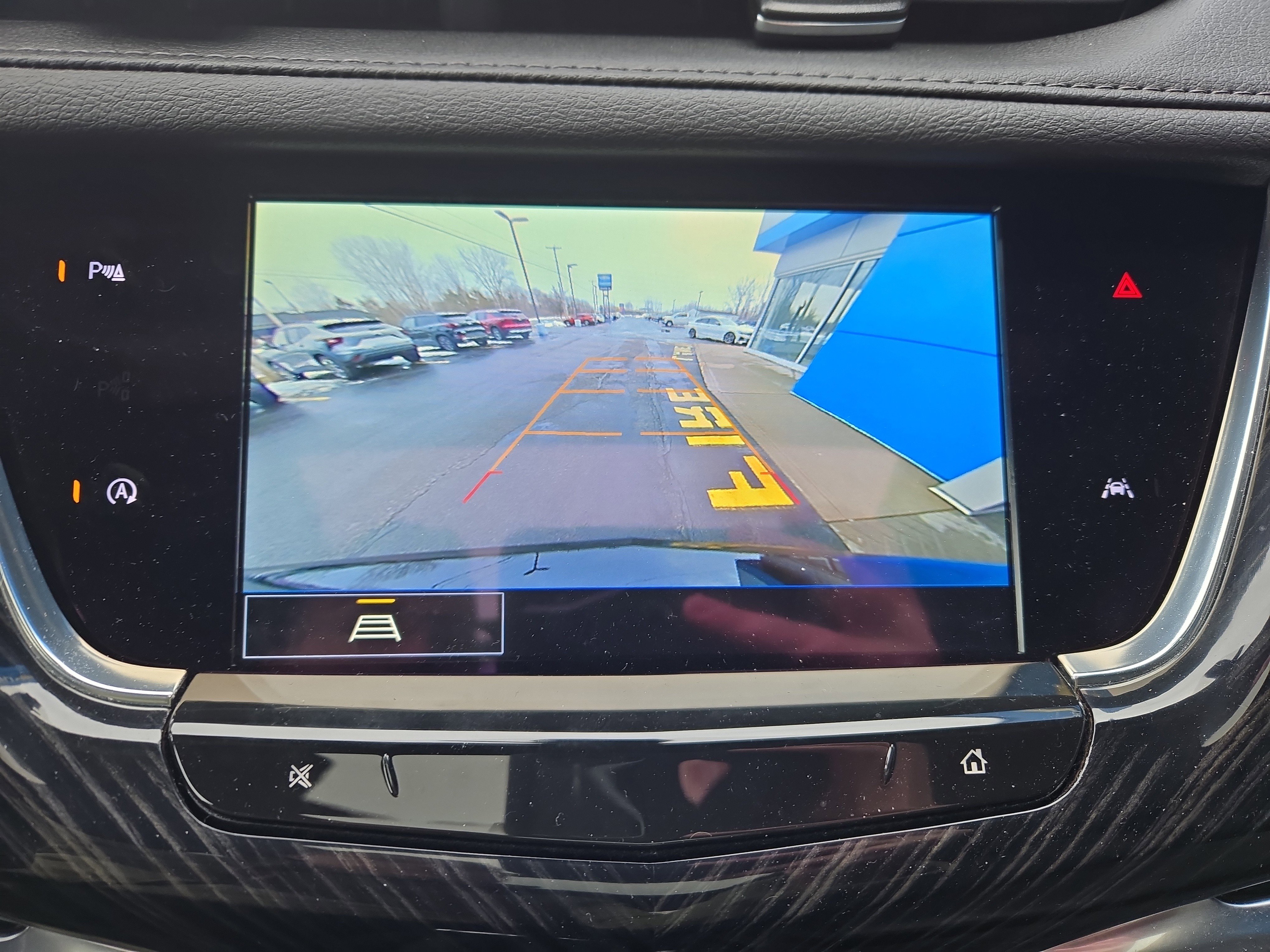 Certified 2024 Cadillac XT6 Premium Luxury image 10