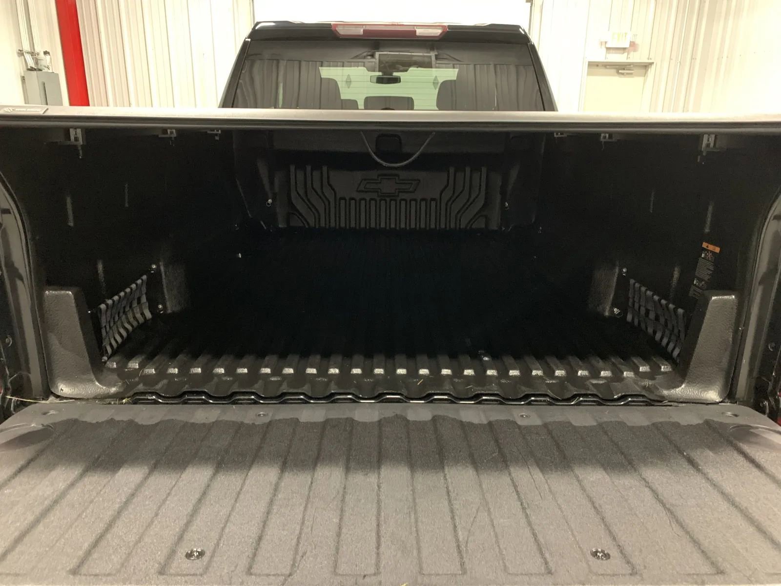 Used 2020 Chevrolet Silverado 1500 Custom w/ Custom Value Package image 19