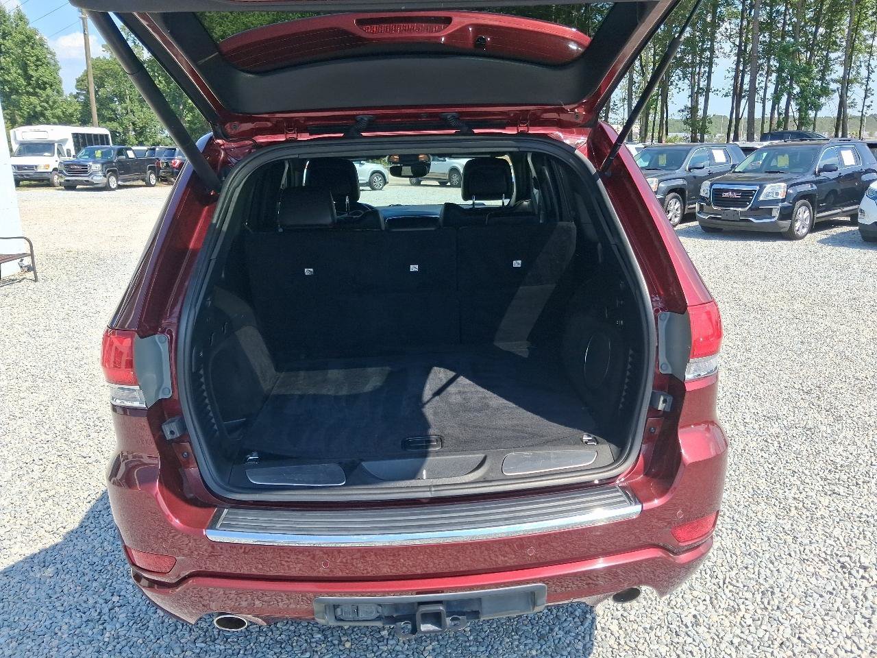 Used 2021 Jeep Grand Cherokee Overland AWD/4WD image 22