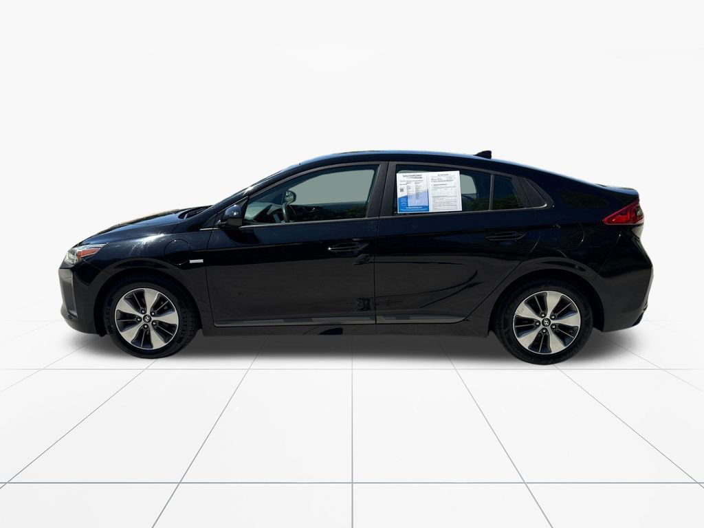 Used 2018 Hyundai Ioniq Plug-In Hybrid FWD image 4