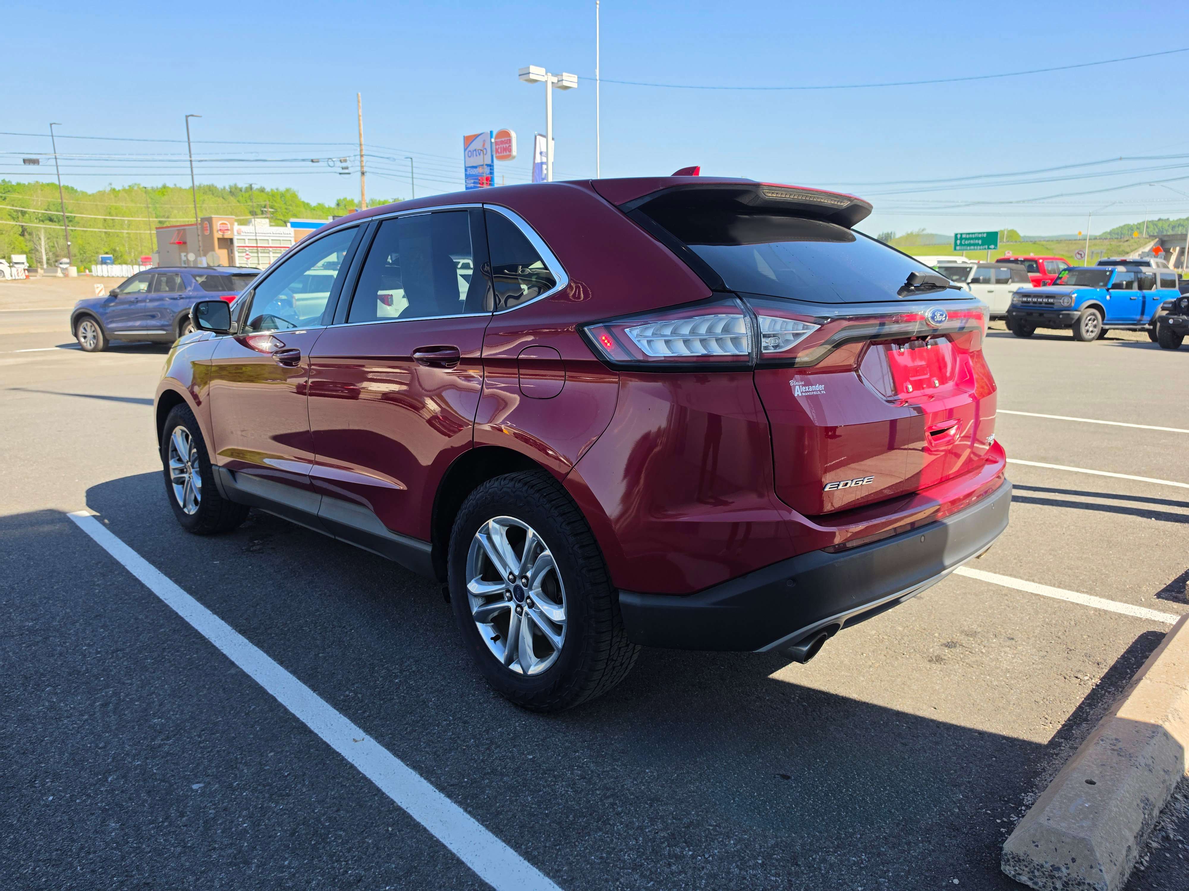 Used 2018 Ford Edge SEL w/ Equipment Group 201A AWD/4WD image 6