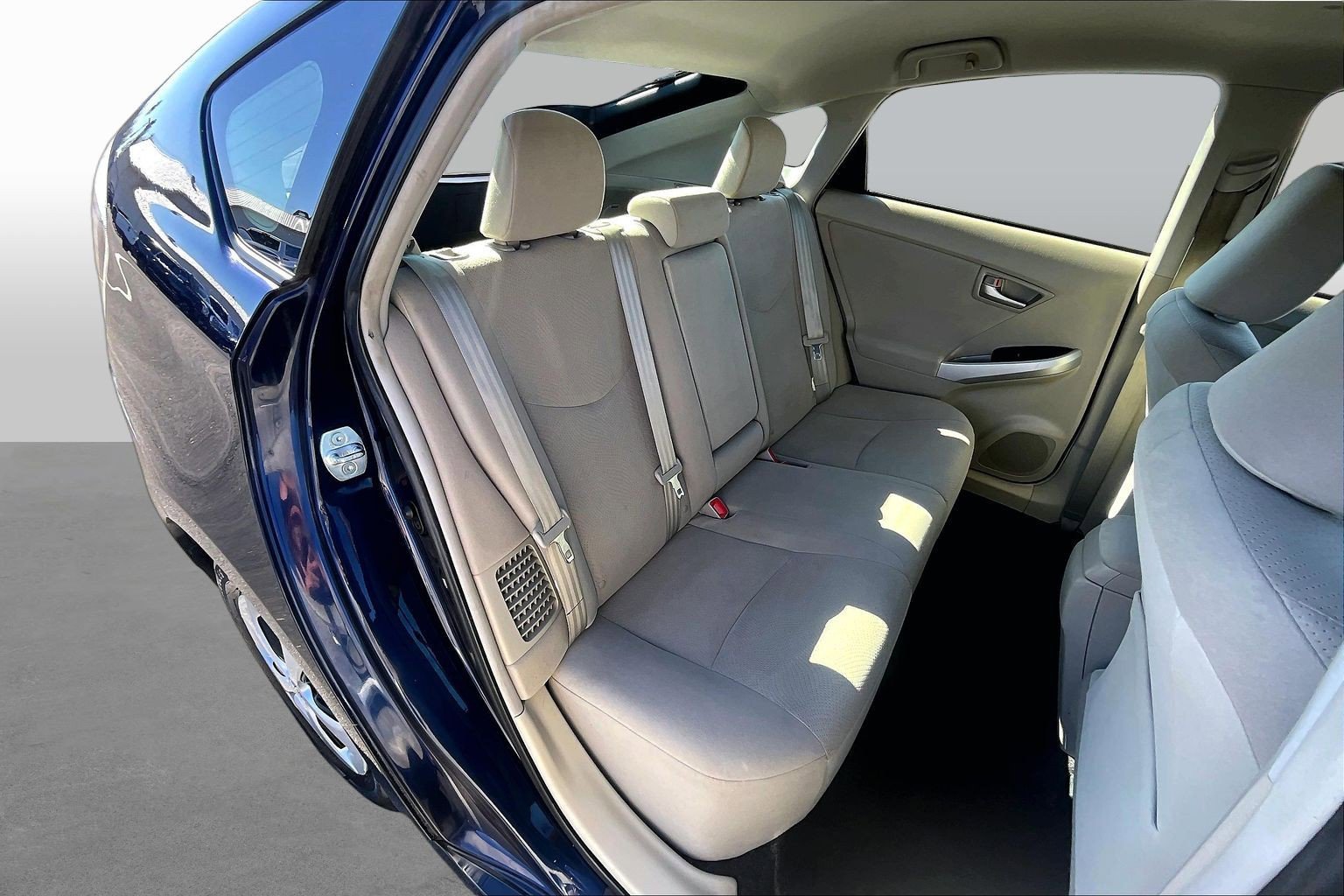 Used 2014 Toyota Prius Three FWD image 24