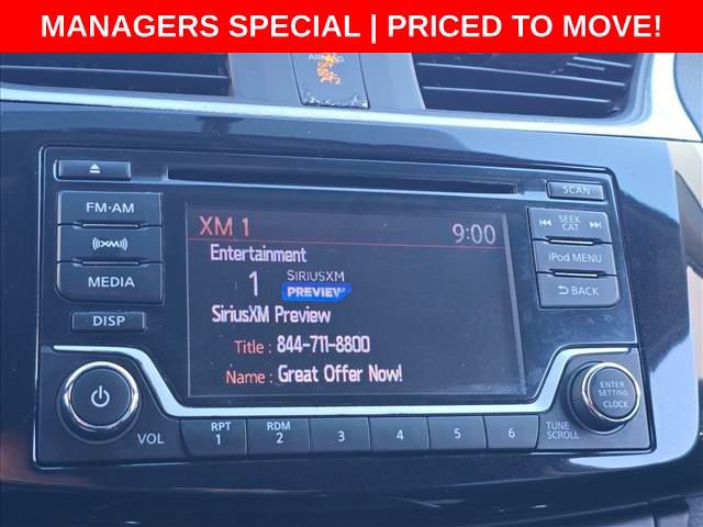 Used 2017 Nissan Sentra SV image 28