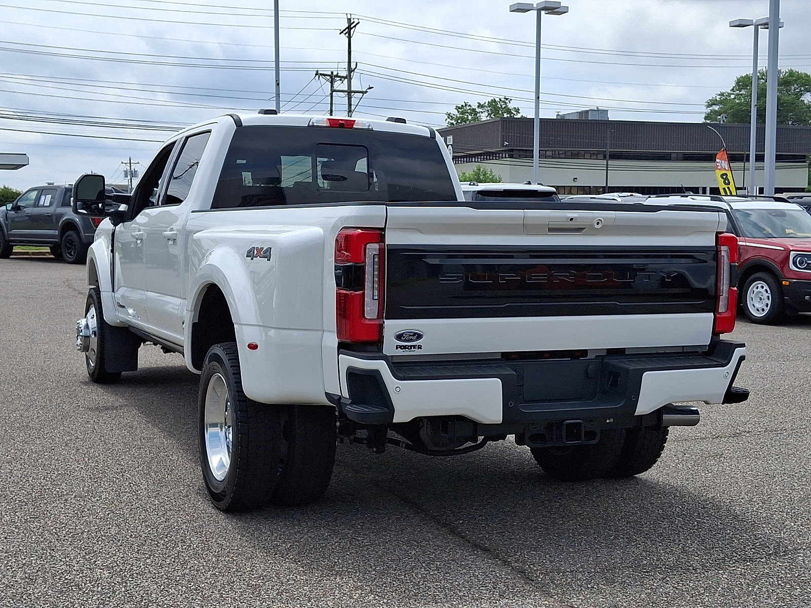 Certified 2026 Ford F450 Platinum w/ Camper Package AWD/4WD image 8