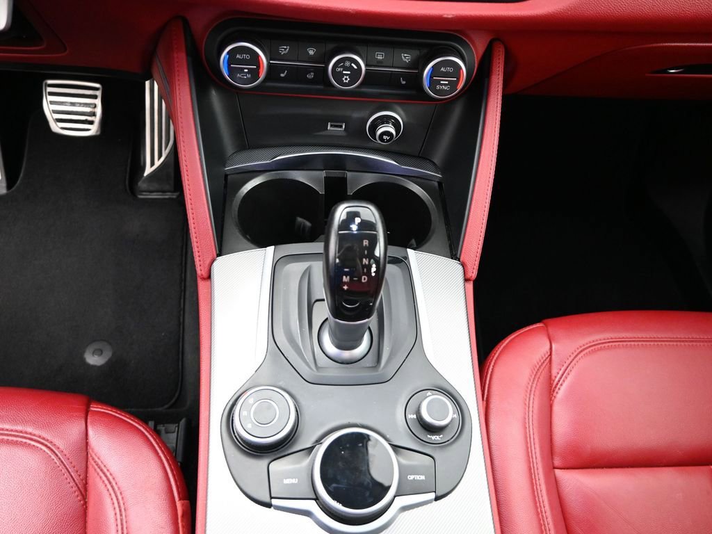 Used 2018 Alfa Romeo Stelvio Sport w/ Quick Order Package 22J Sport image 21