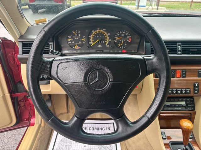 Used 1989 Mercedes-Benz 300 CE Coupe image 37