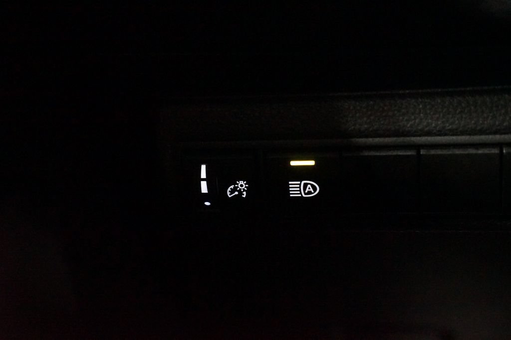Certified 2024 Toyota Corolla LE FWD image 22