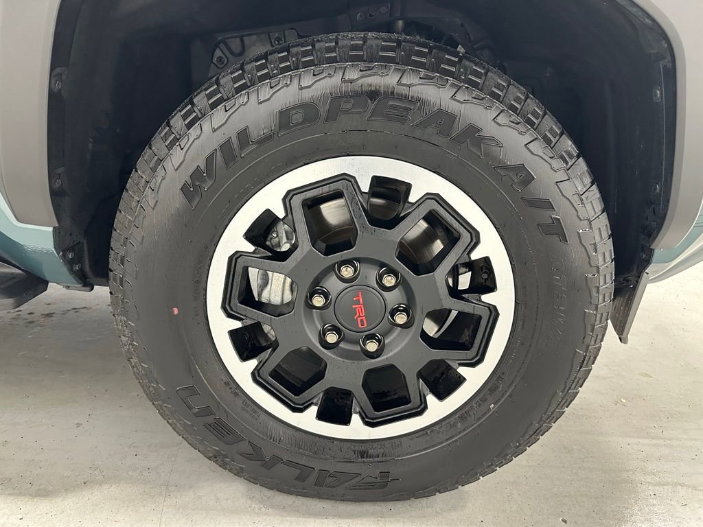 Used 2025 Toyota 4Runner TRD Off-Road AWD/4WD image 61