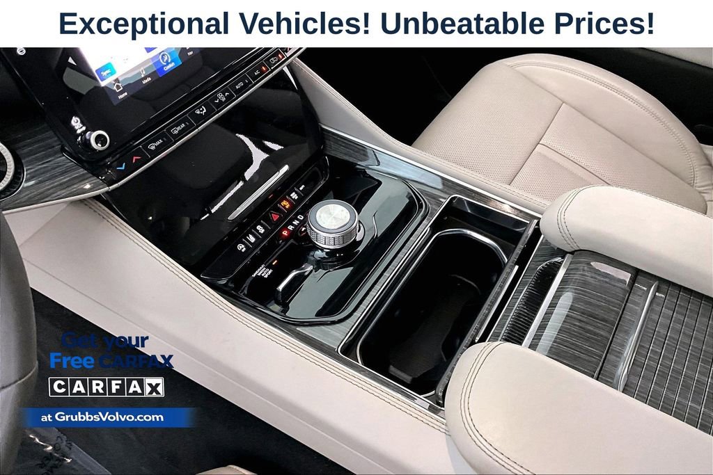 Used 2022 Jeep Wagoneer Series II AWD/4WD image 17