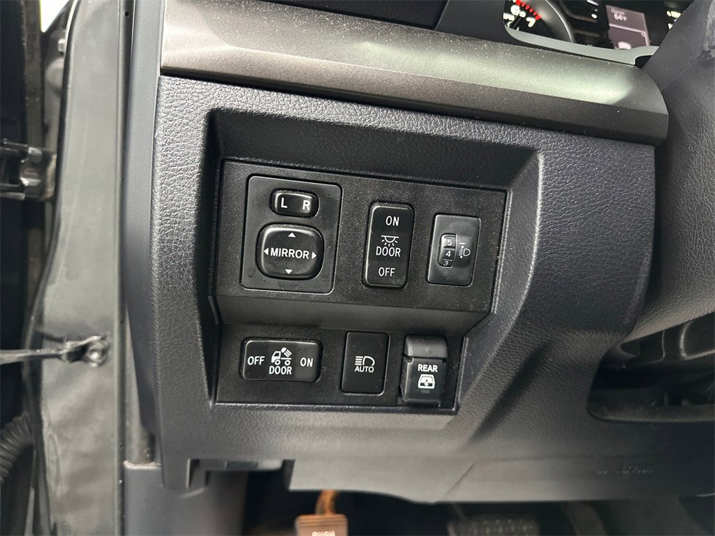 Used 2019 Toyota Tundra SR5 image 31
