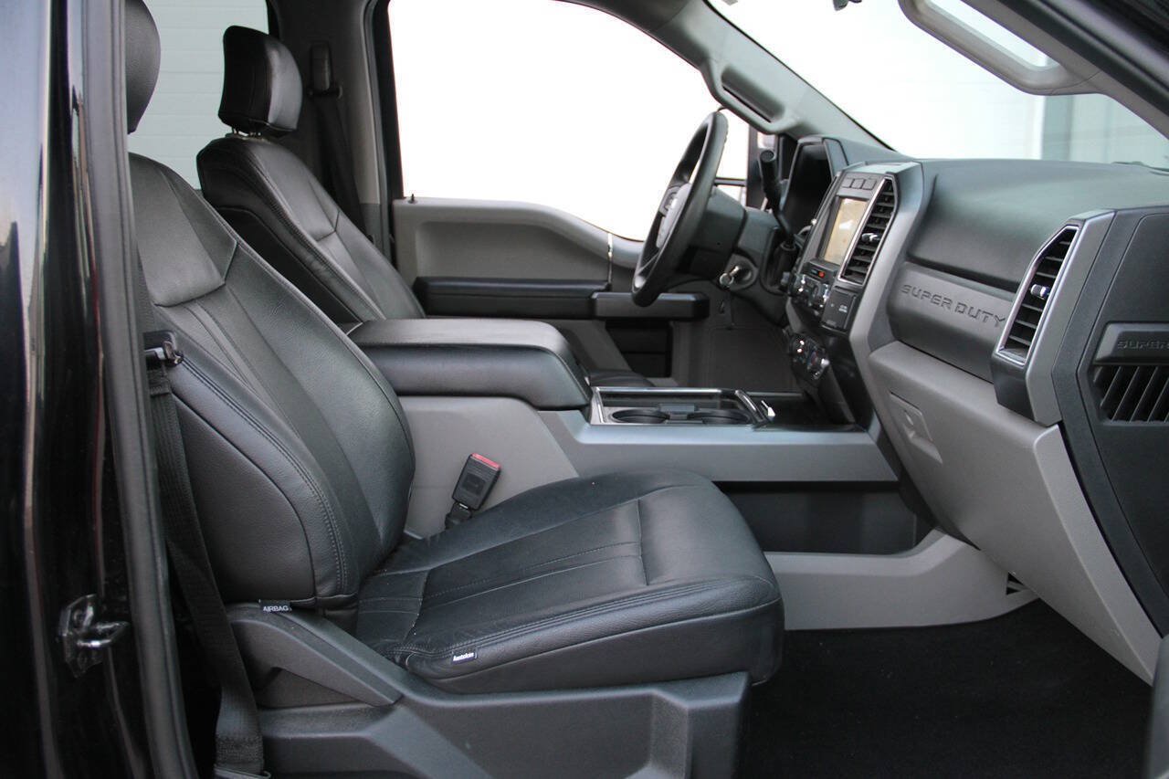 Used 2020 Ford F250 XLT w/ XLT Premium Package AWD/4WD image 20
