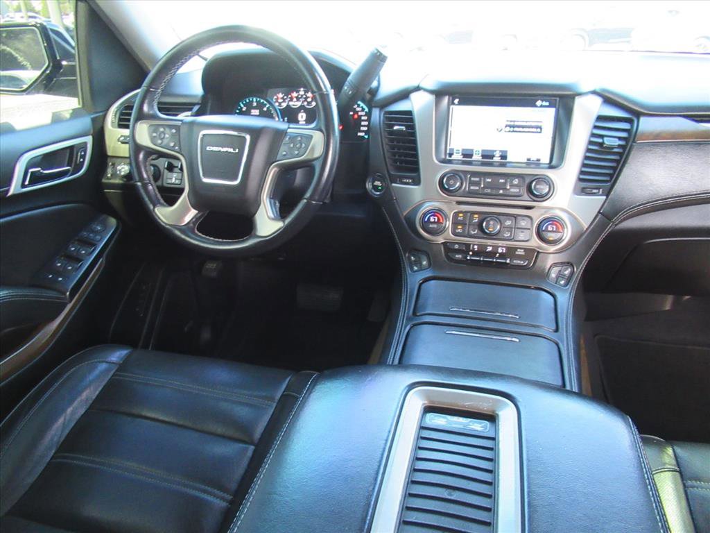 Used 2019 GMC Yukon XL Denali w/ Denali Ultimate Package image 15