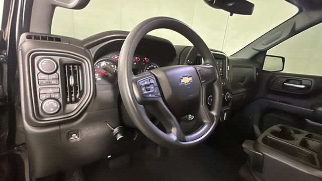 Used 2022 Chevrolet Silverado 1500 Custom AWD/4WD image 13