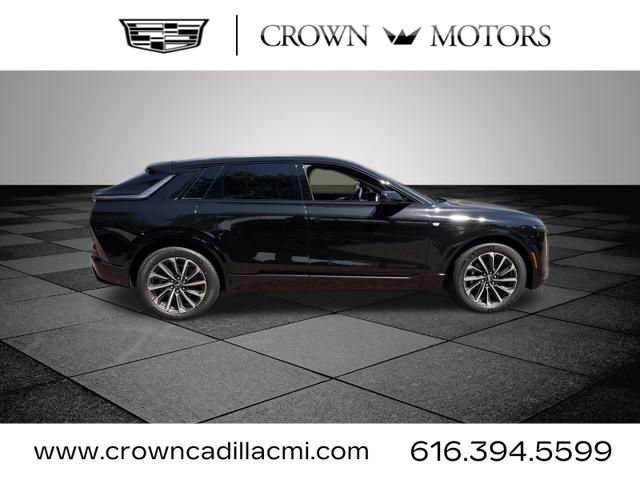 New 2026 Cadillac Lyriq Sport AWD/4WD image 9