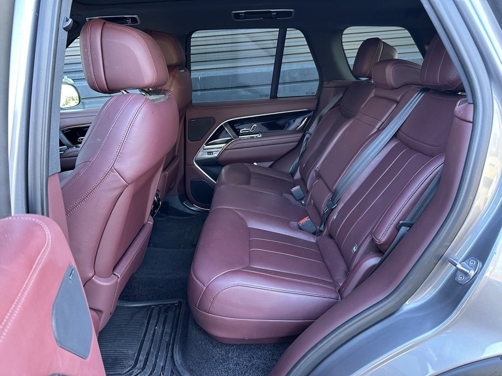 Used 2023 Land Rover Range Rover SE image 17