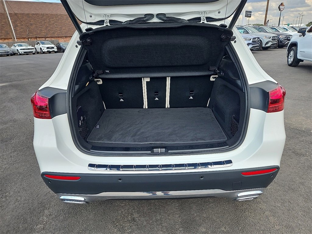 Certified 2025 Mercedes-Benz GLA 250 4MATIC image 15