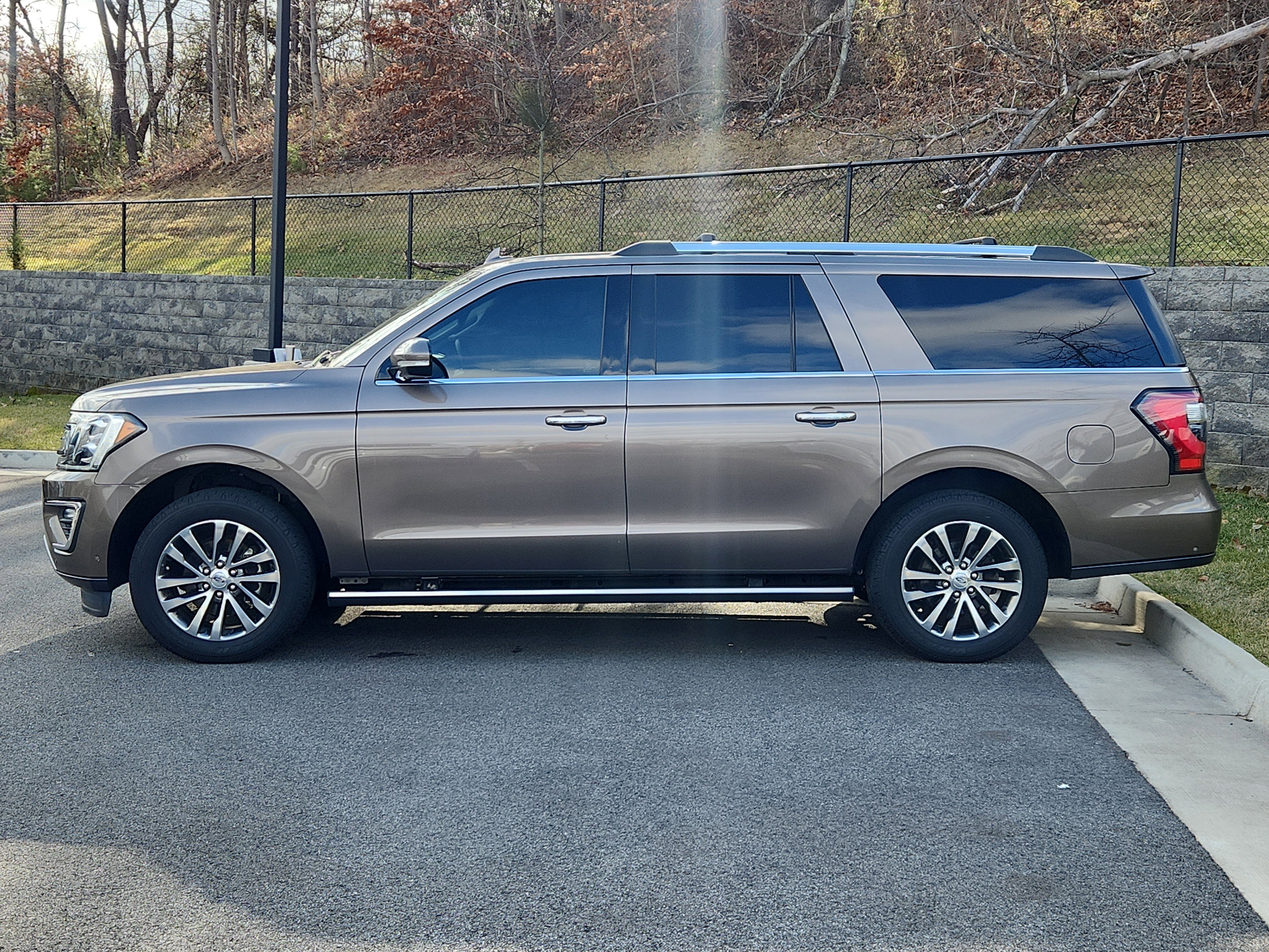 Used 2018 Ford Expedition Max Limited w/ Equipment Group 301A image 6