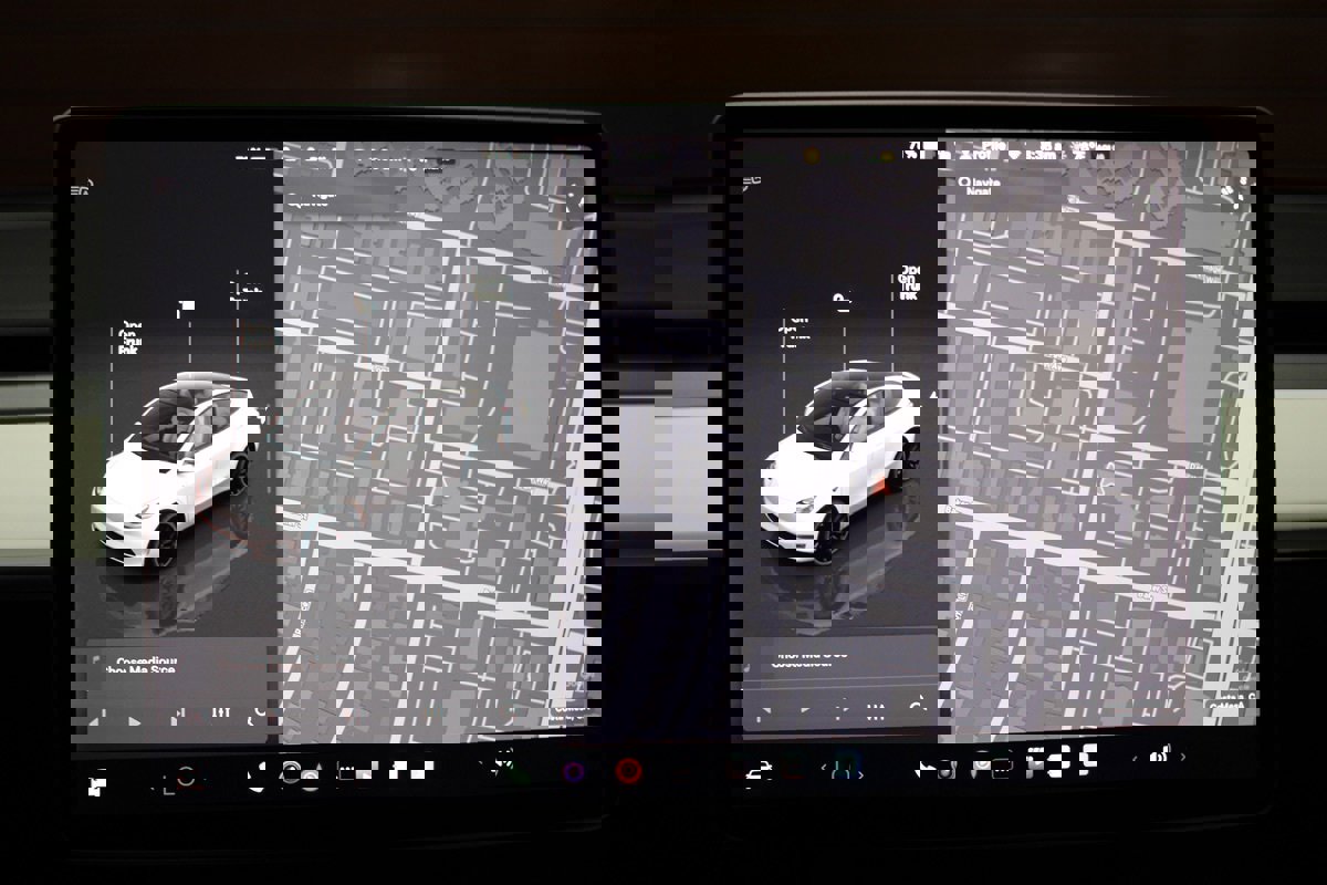 Used 2023 Tesla Model Y Performance image 17