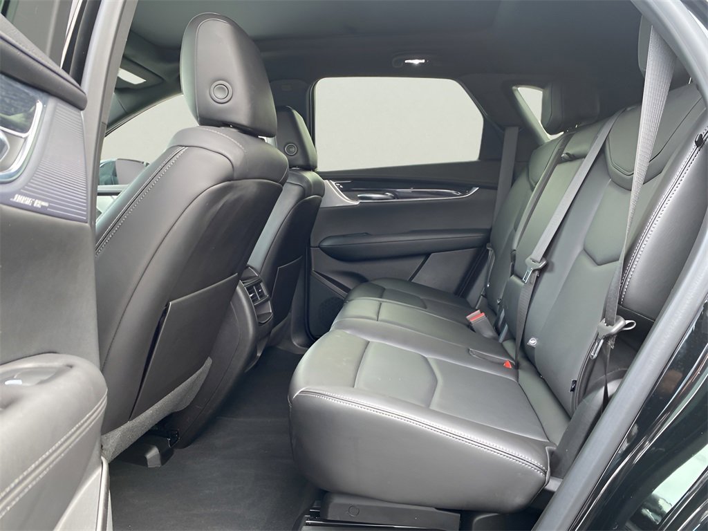 Used 2022 Cadillac XT5 Premium Luxury image 16