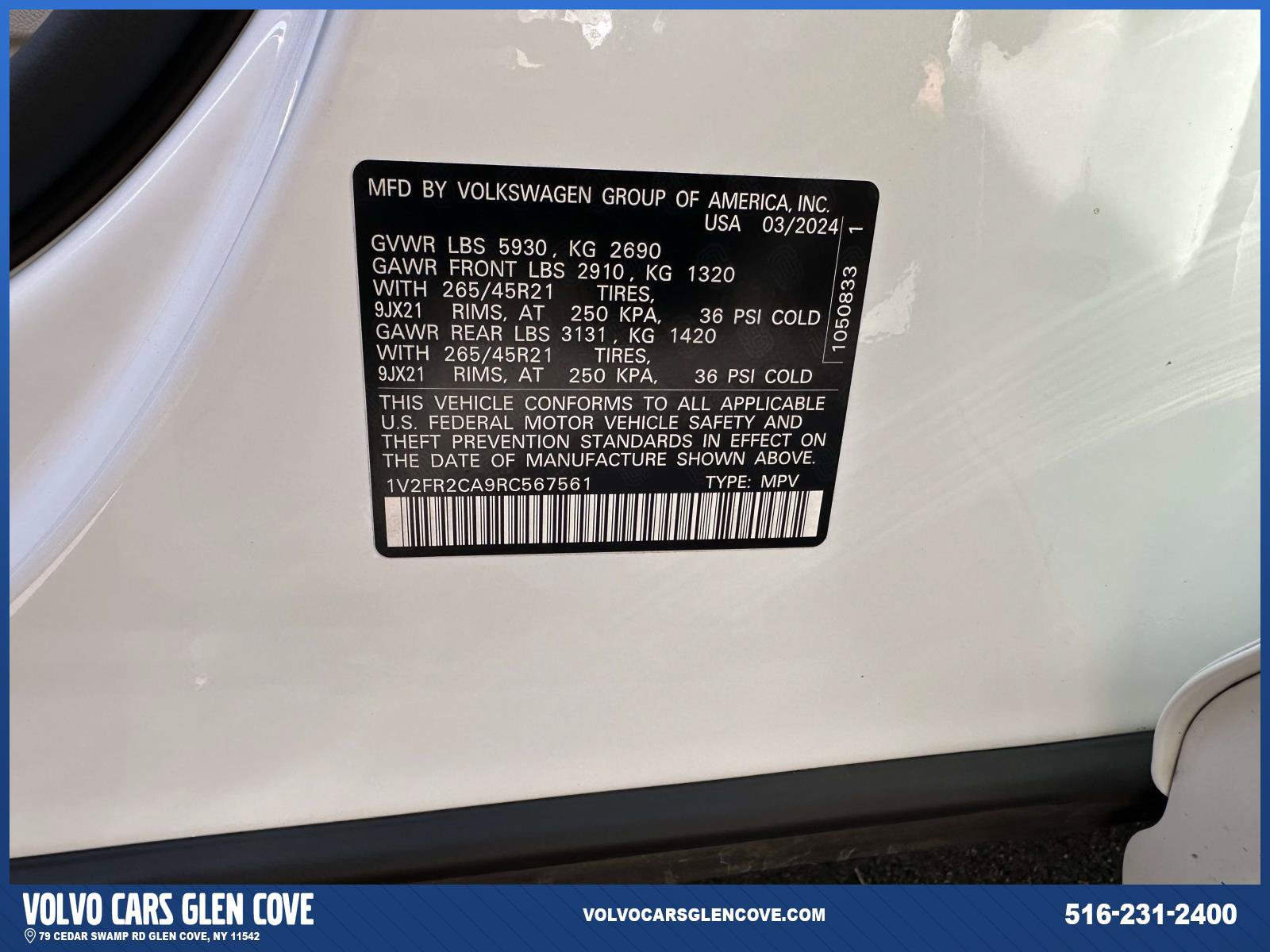 Used 2024 Volkswagen Atlas SEL Premium R-Line AWD/4WD image 32