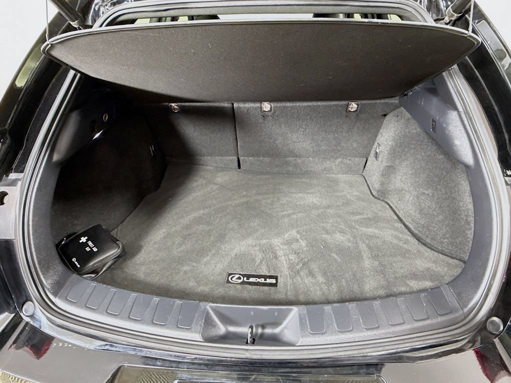 Used 2020 Lexus UX 200 w/ Premium Package FWD image 26