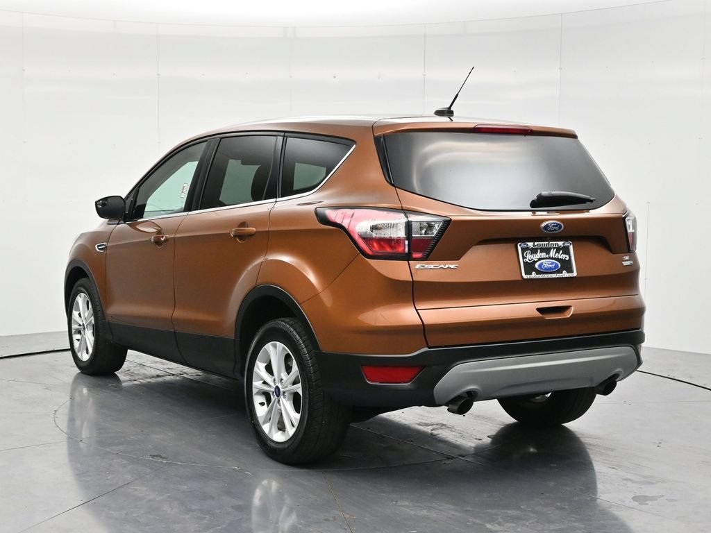 Used 2017 Ford Escape SE AWD/4WD image 7