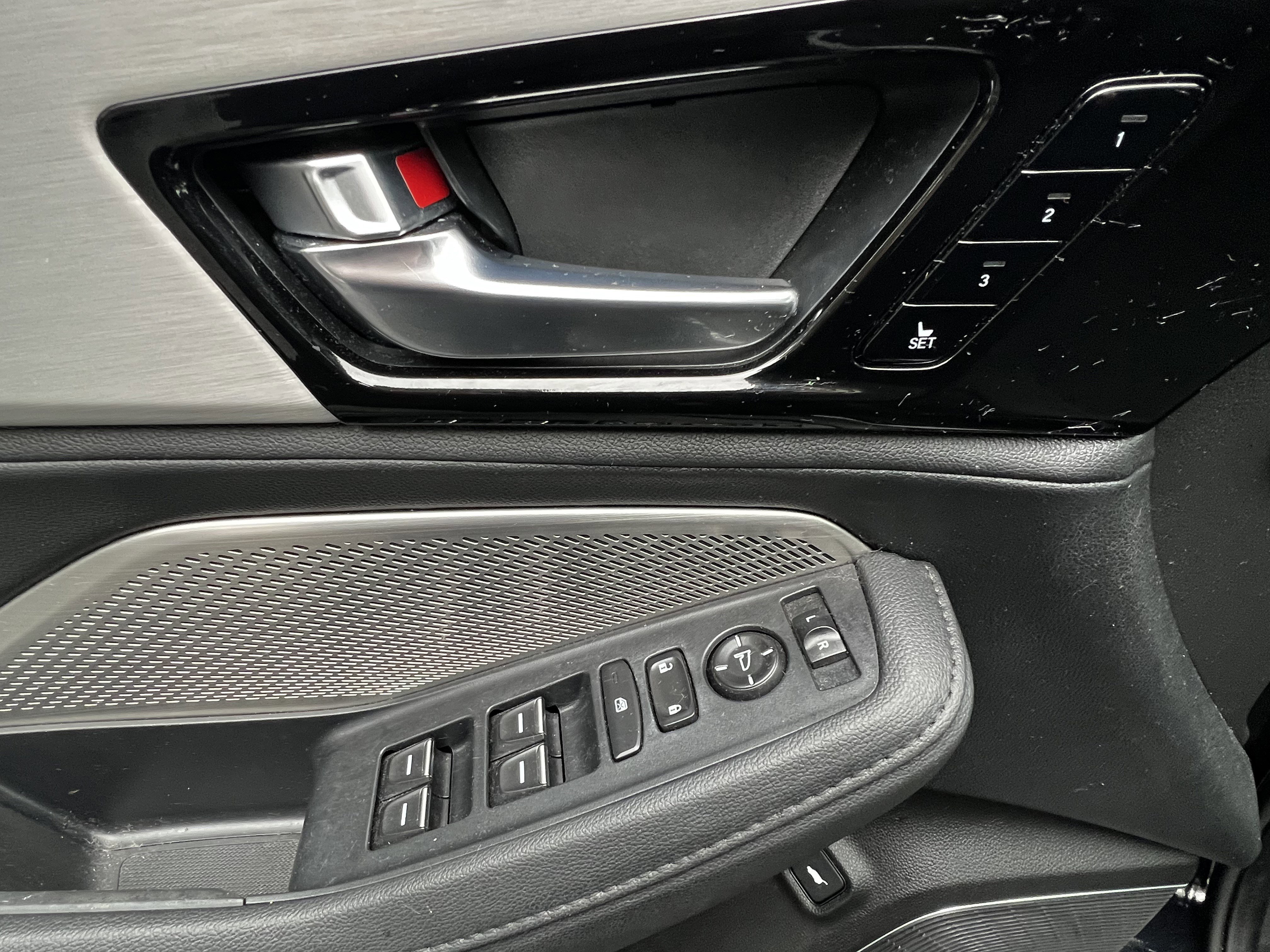 Certified 2024 Acura MDX SH-AWD image 50