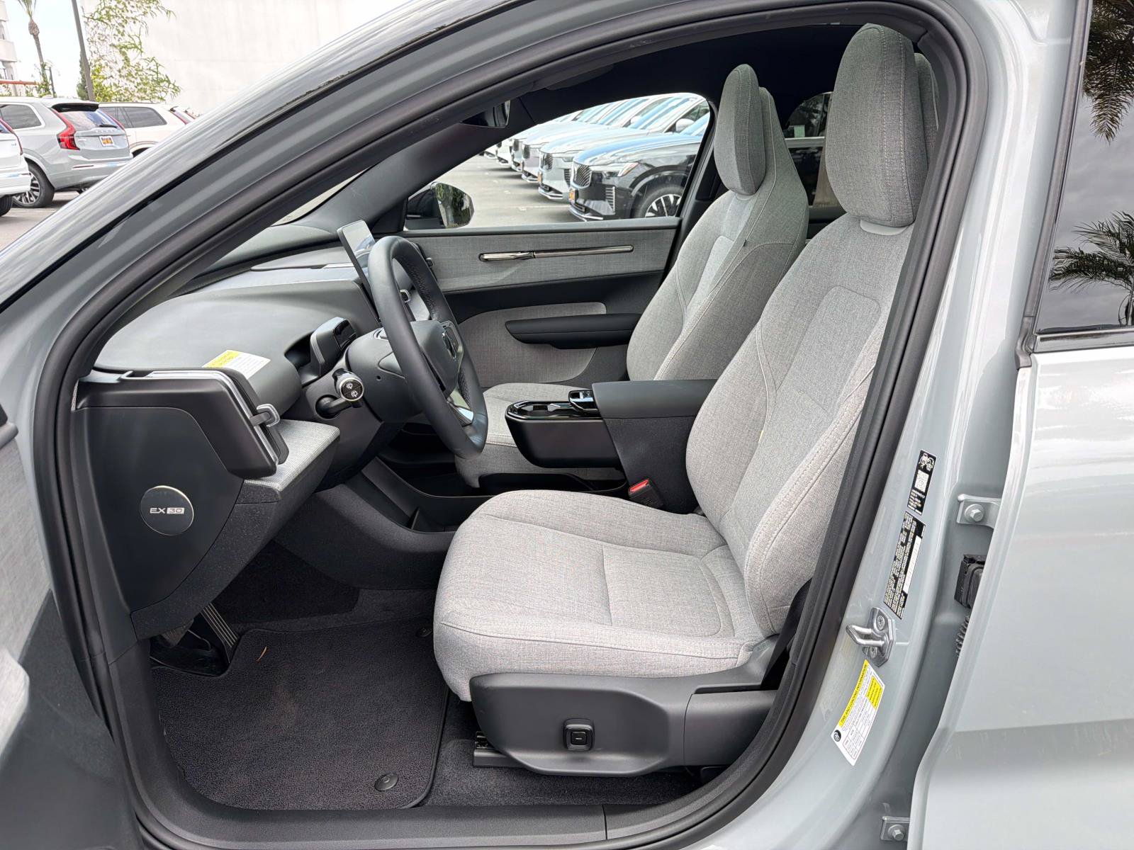 Used 2026 Volvo EX30 Ultra w/ Climate Package AWD/4WD image 17