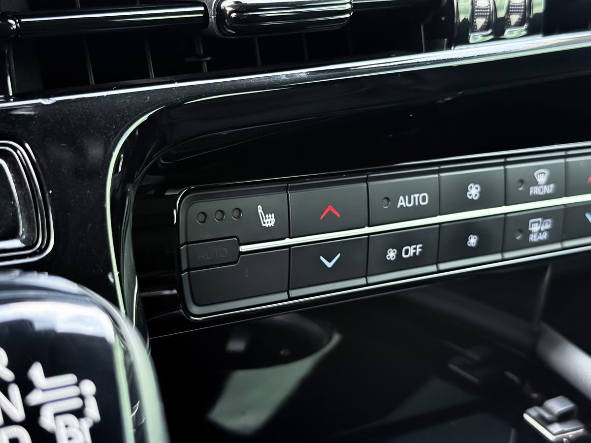 Used 2021 Toyota Mirai w/ Advanced Technology Package RWD image 21