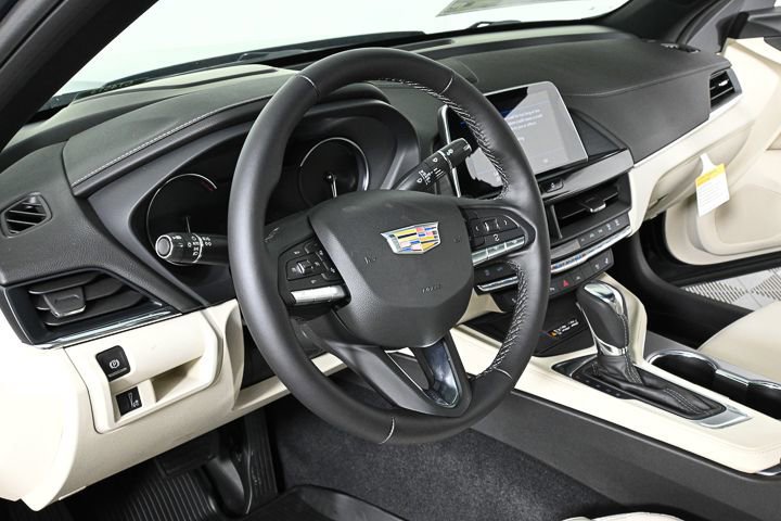 New 2025 Cadillac CT4 Premium Luxury image 6