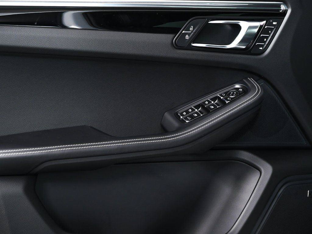 New 2026 Porsche Macan S AWD/4WD image 6
