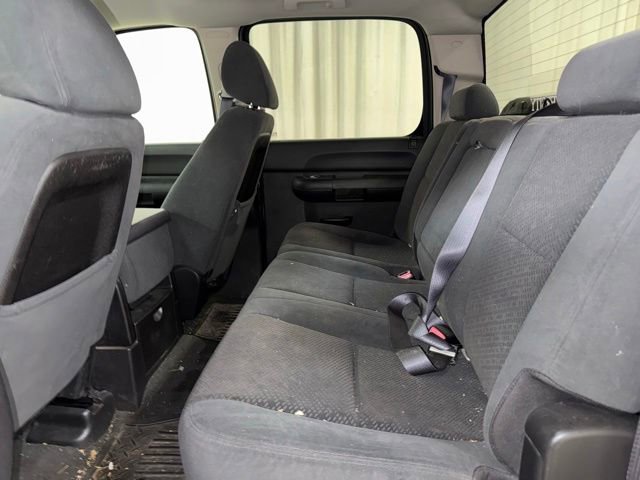 Used 2007 Chevrolet Silverado 1500 LT w/ 1LT Convenience Package AWD/4WD image 18