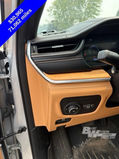 Used 2021 Jeep Grand Cherokee L Summit AWD/4WD image 11