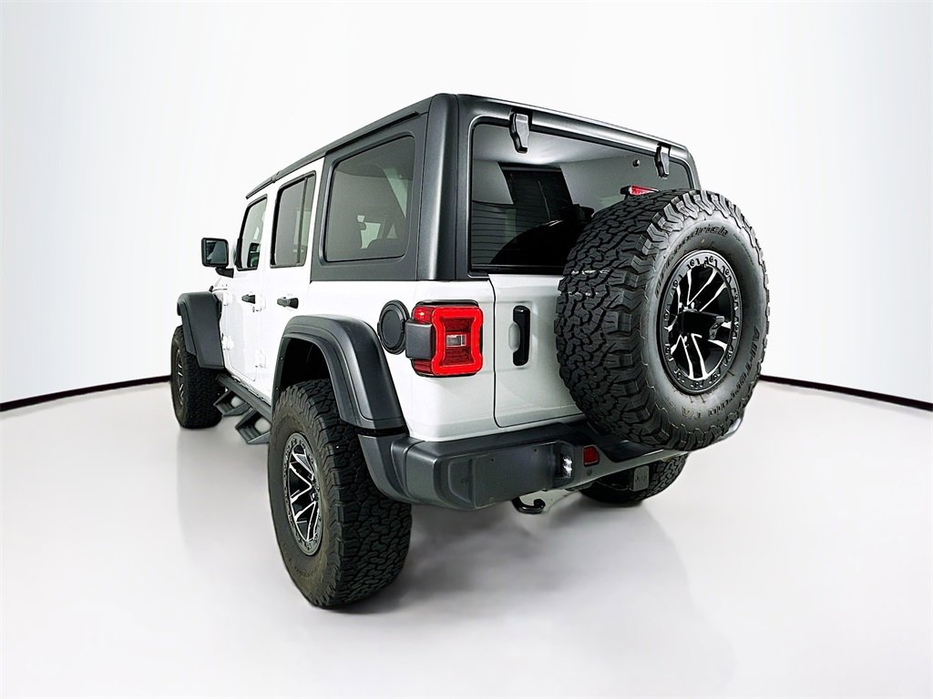 Used 2024 Jeep Wrangler Willys image 8